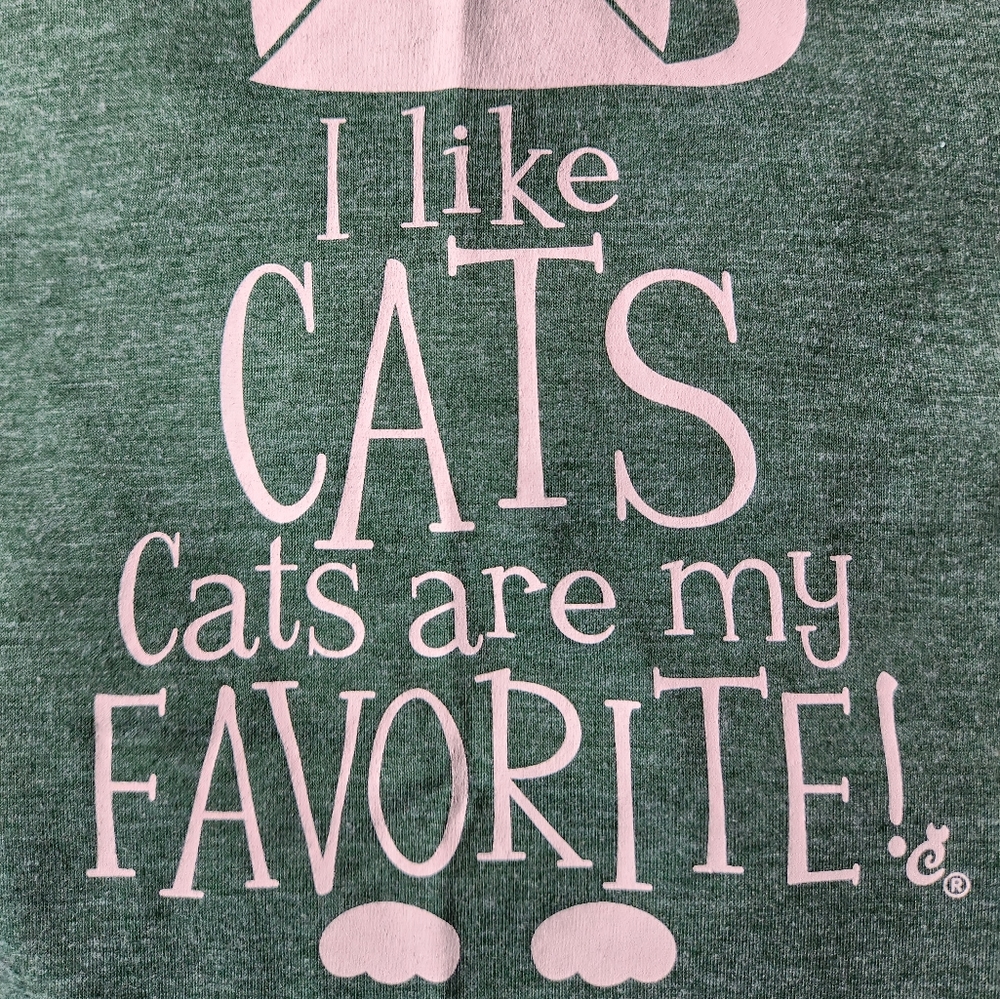 Elf inspired T-shirt - Picture 2 of 4